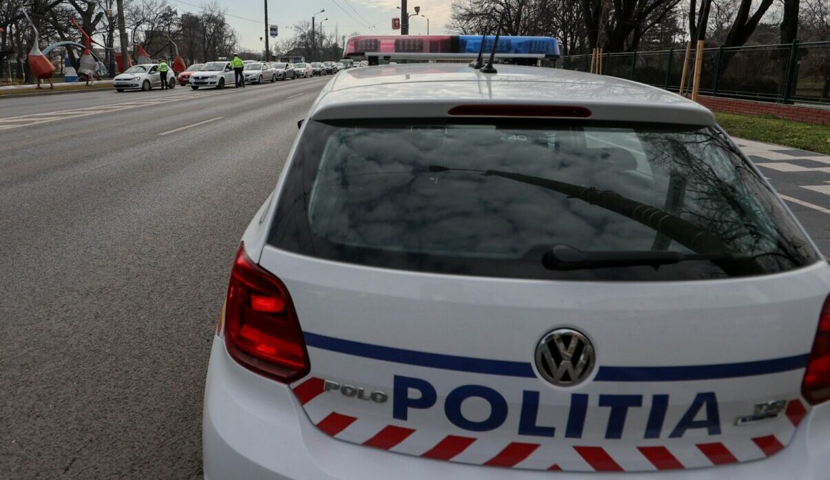 Accident grav în Neamț: TIR răsturnat pe DN 15B, scurgeri de gaze, trafic blocat