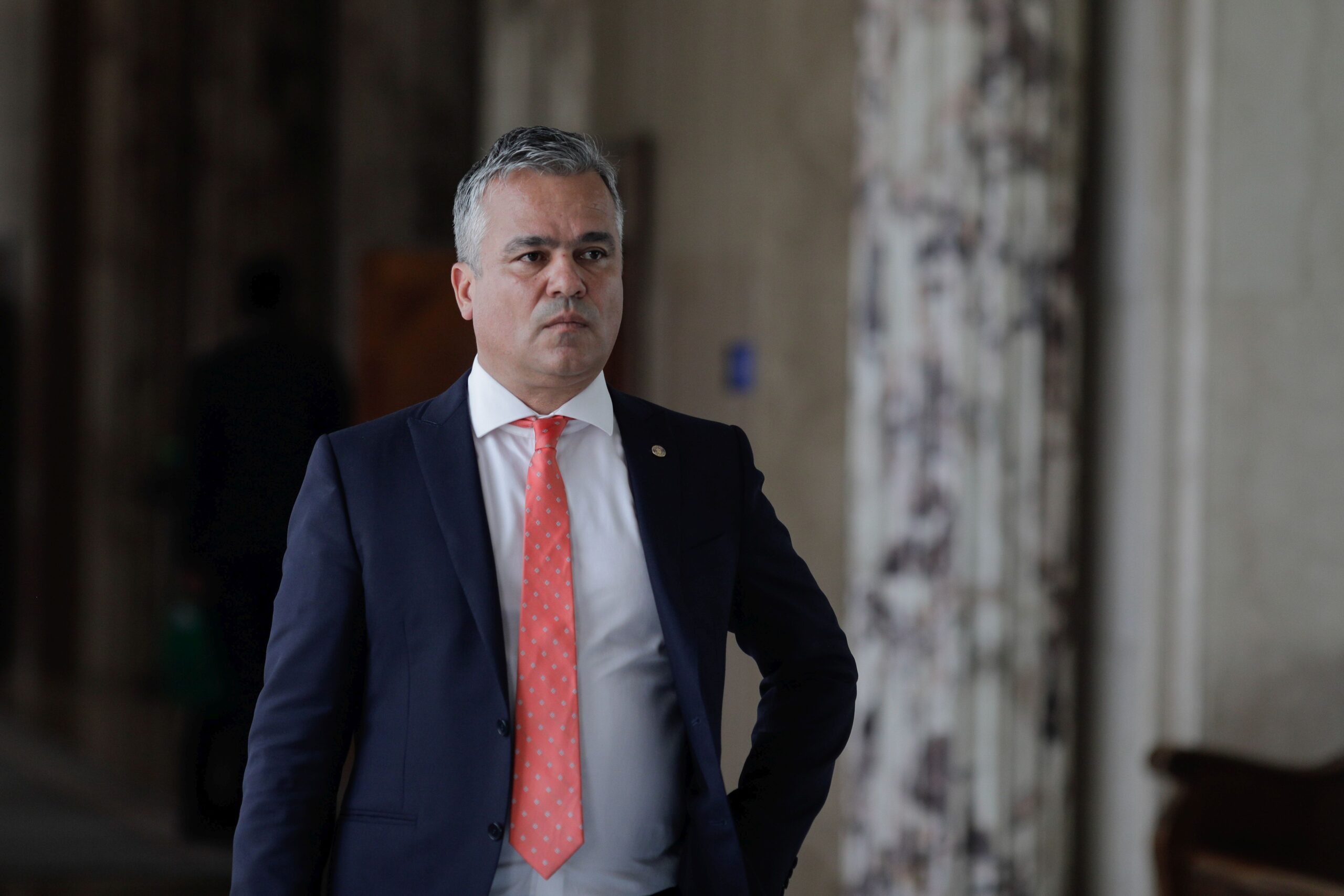 Adrian Veștea cere sprijin USR și PSD pentru formarea Guvernului: „Nu mai este loc de orgolii”