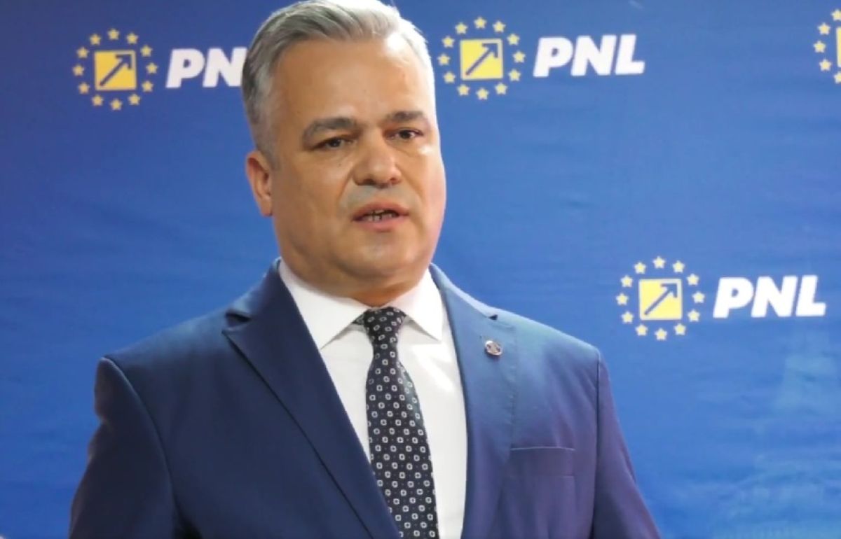 Adrian Veștea, desemnat premier de Nicușor Dan: cine este noul șef al Guvernului
