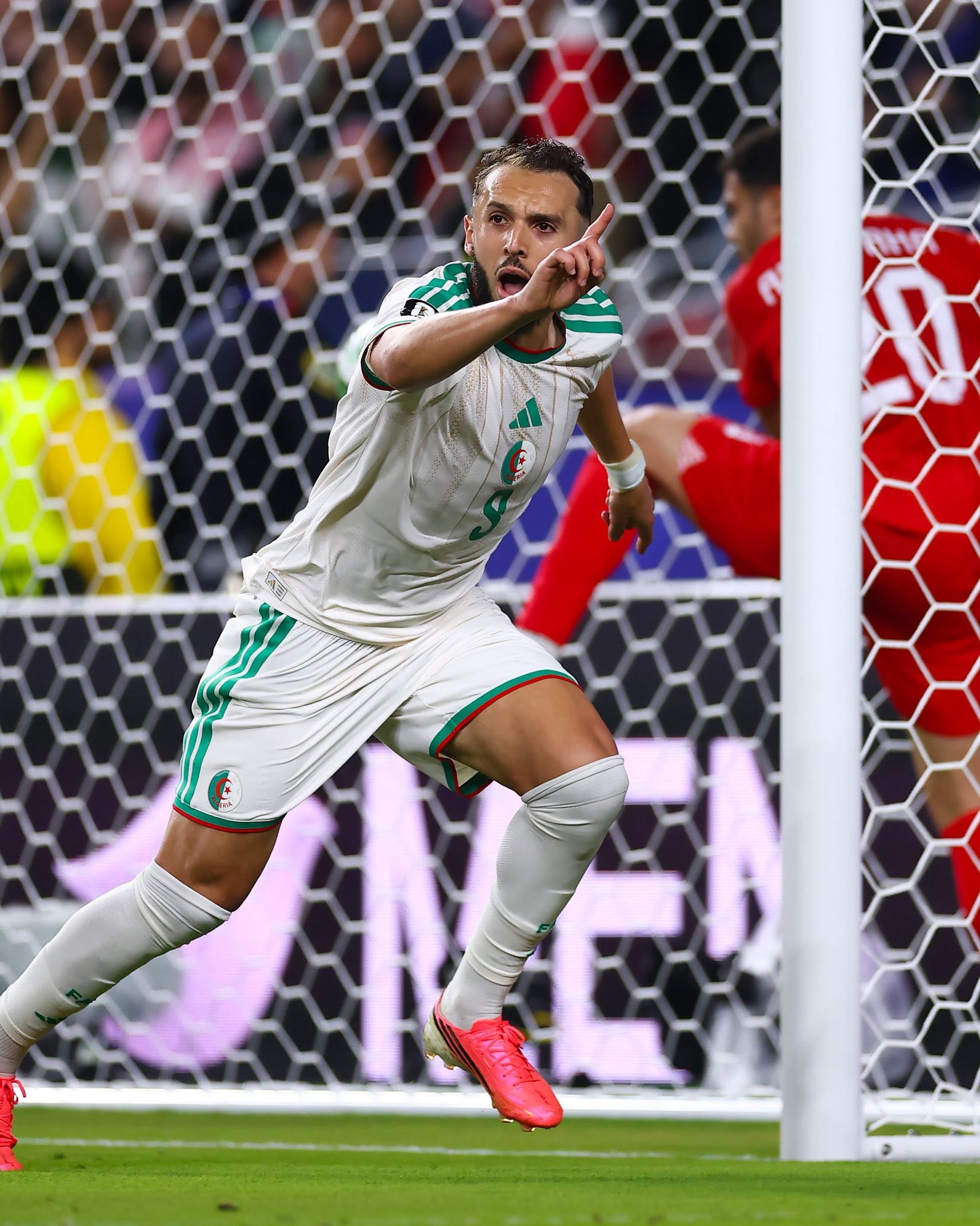 Algeria revine spectaculos și elimină Iordania de la Cupa Mondială. Golul victoriei, validat după VAR