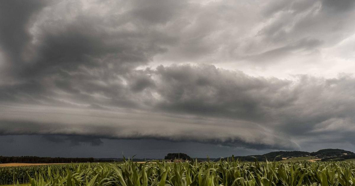 ANM: Caniculă, furtuni și grindină în România miercuri, 24 iunie. Temperaturi de până la 34°C