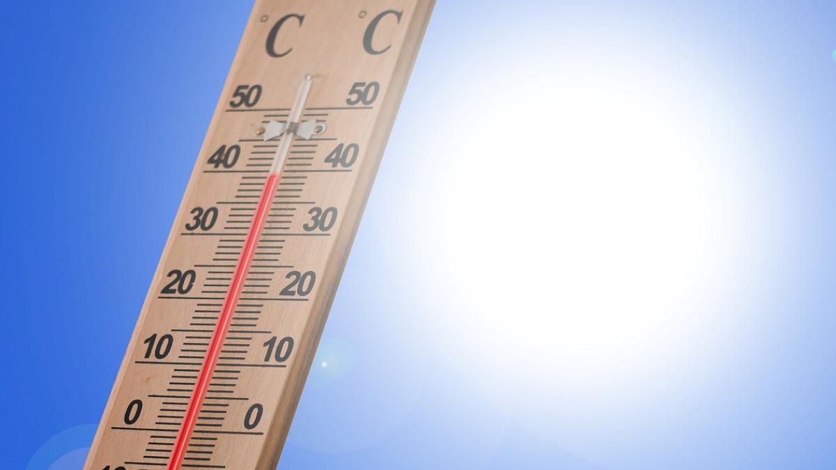 ANM emite cod roșu de caniculă extremă în trei sferturi din țară, inclusiv București, de luni până miercuri