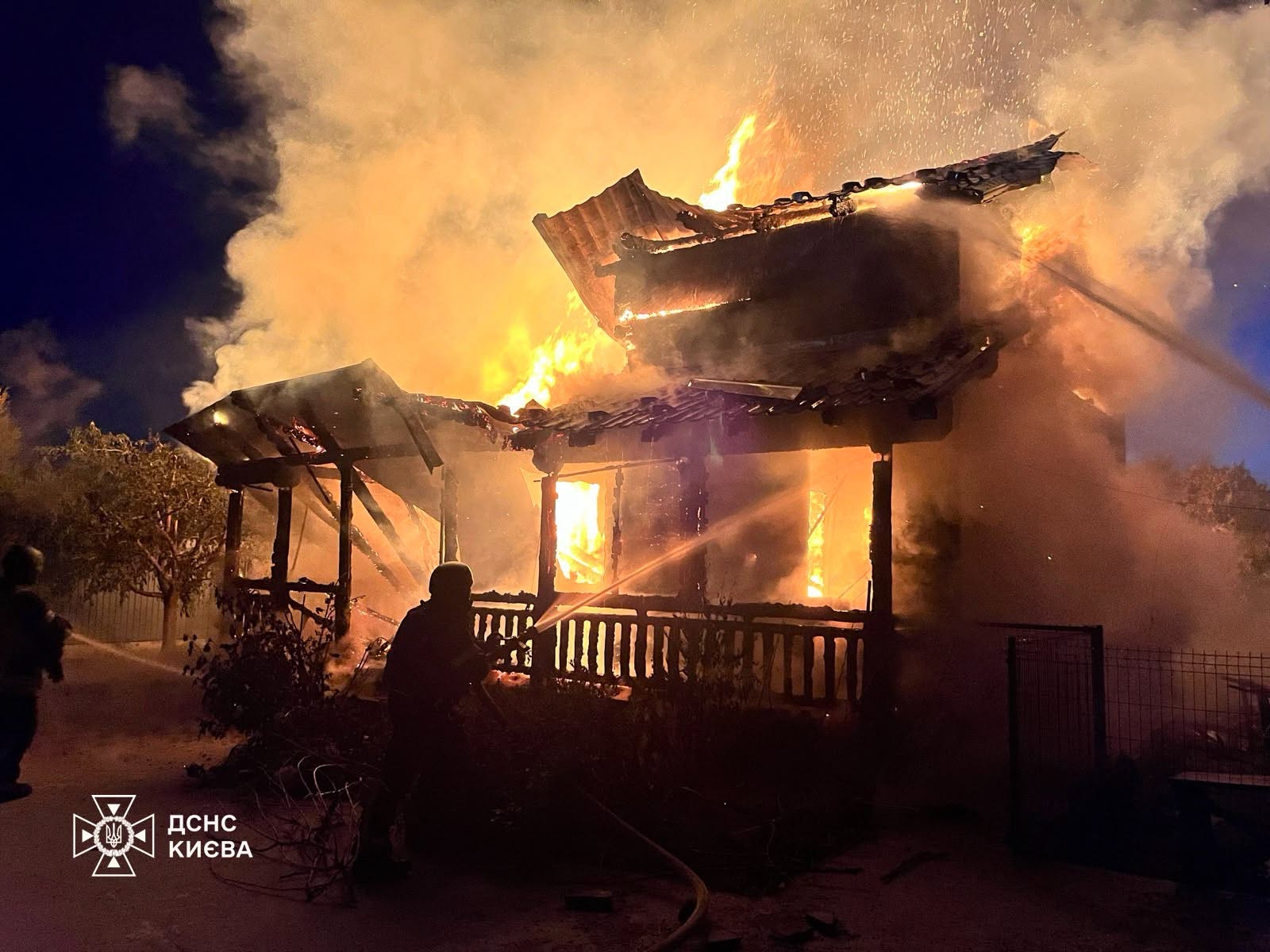 Atacuri rusești în Ucraina: opt morți în Nikopol, Sloviansk și Herson