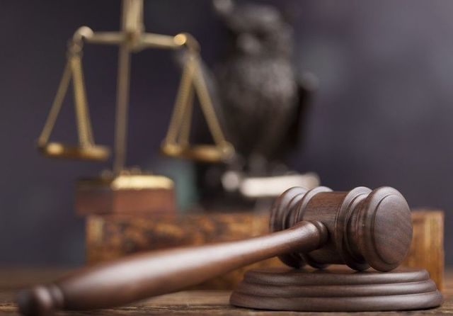 Bărbat reținut după ce a lovit o femeie pe Calea Victoriei, provocându-i fractură de piramidă nazală