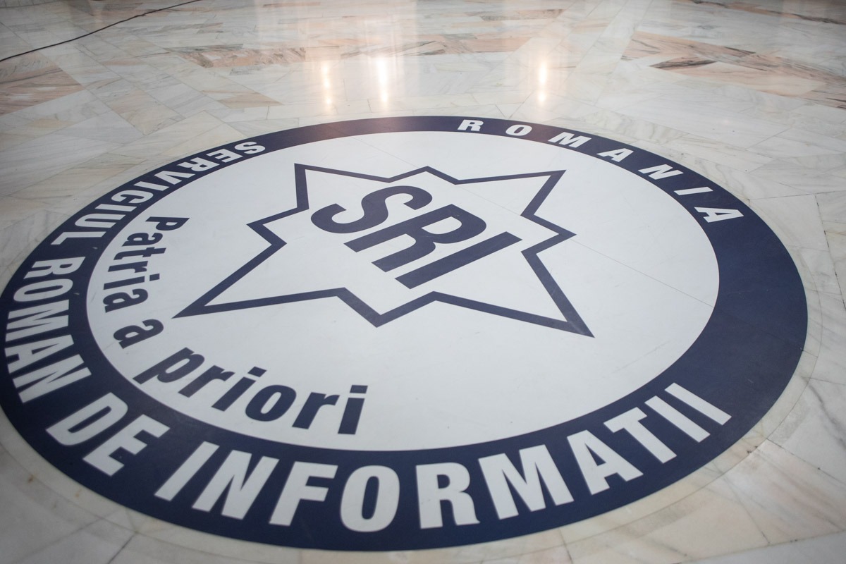 Bolojan: Contractul SRI-Digi de 196 mil. euro nu are legătură cu Guvernul. Nu am fost implicat