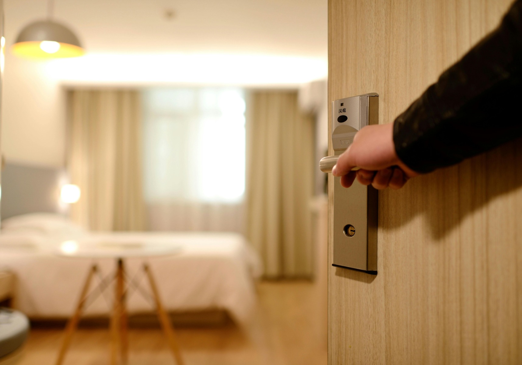 Bucureștiul, printre capitalele europene cu cele mai mici chirii. Un apartament cu două dormitoare costă în medie 930 de euro