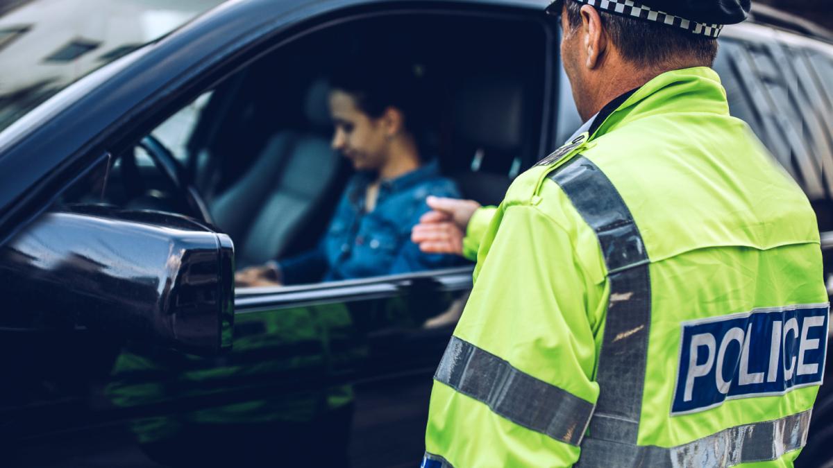 Cartea verde a mașinii: Ce este, cum se obține și unde găsești numărul documentului