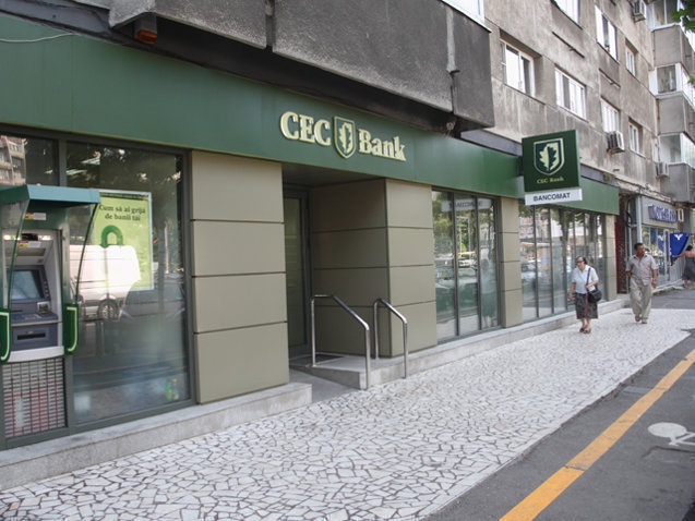 CEC Bank contestă amenda de 332,9 milioane lei din dosarul ROBOR și o atacă în instanță