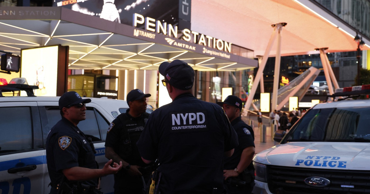 Cinci persoane înjunghiate în gara Penn Station din New York, suspectul arestat