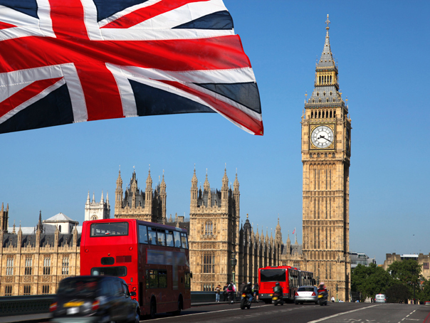 Comerțul România-Marea Britanie atinge record de 10,3 miliarde lire în 2025. Exportăm Ford Puma și Dacia Duster, importăm Rolls-Royce și Bentley