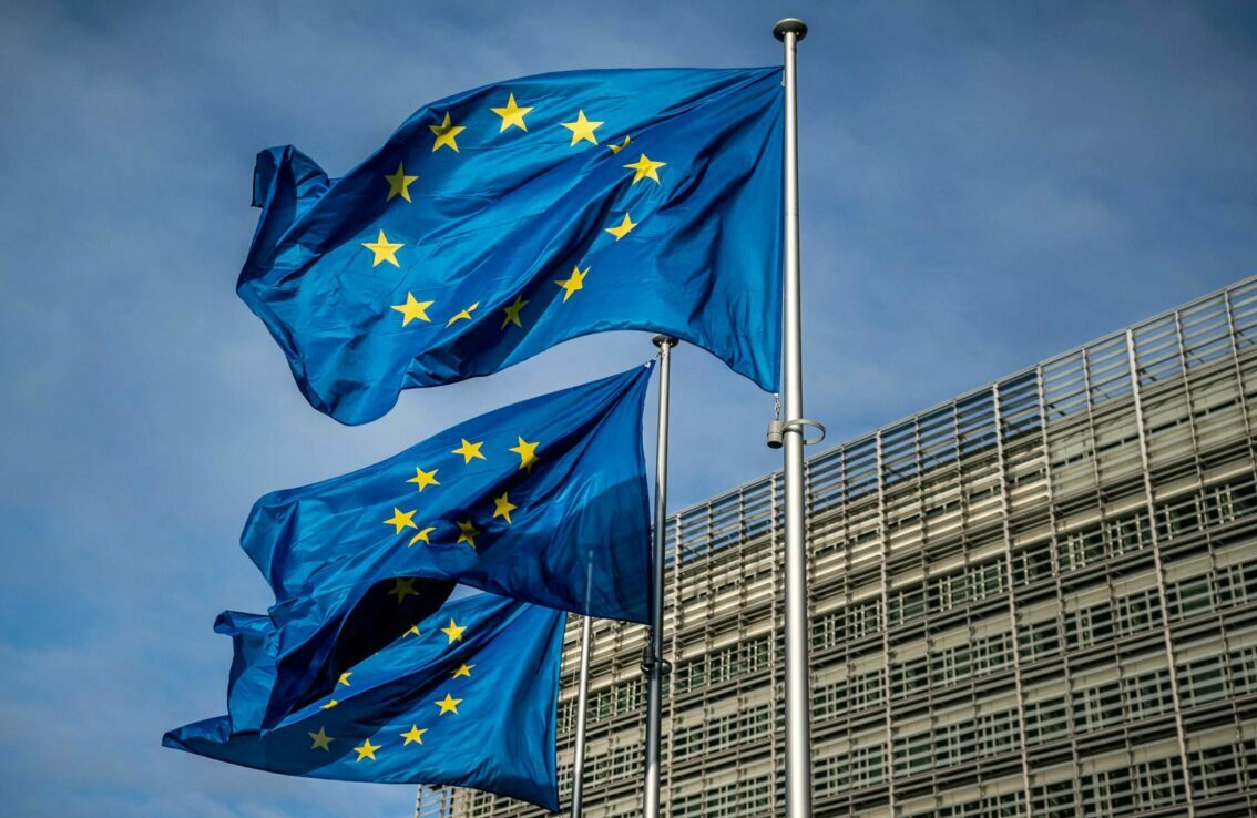 Comisia Europeană aprobă condiționat preluarea Xella de către Holcim, cu vânzarea fabricii din Adjud