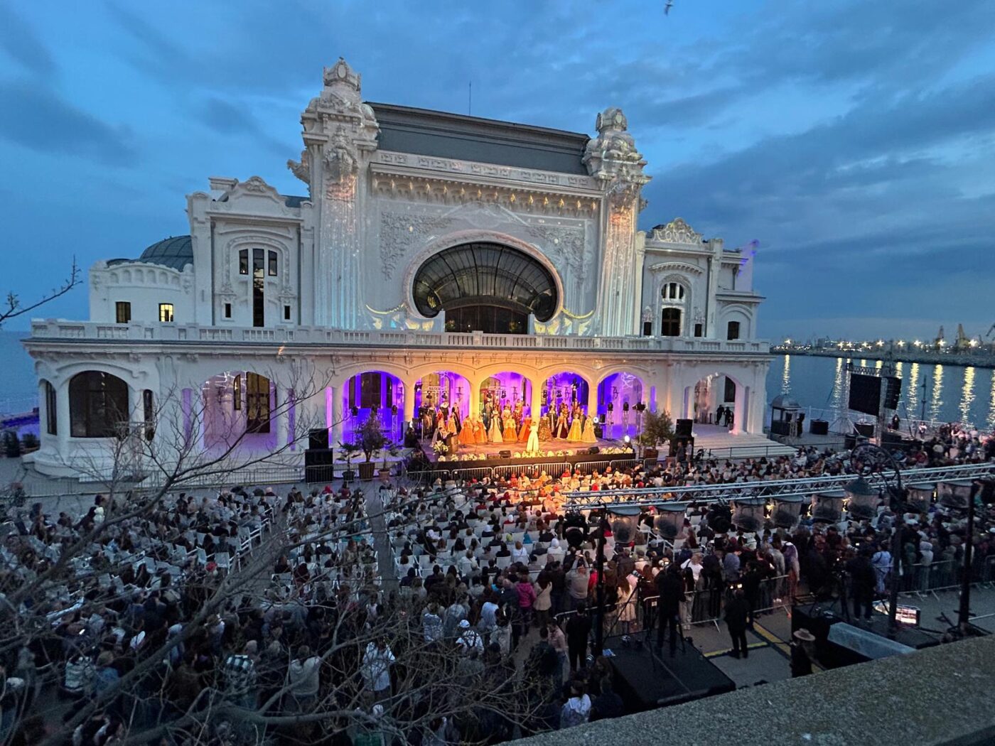Concerte, filme, festivaluri și competiții sportive pe litoral în iulie 2025