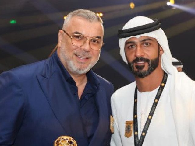 Cosmin Olăroiu a semnat cu Al-Jazira după negocieri la Paris. Salariu: 500.000 de dolari pe lună