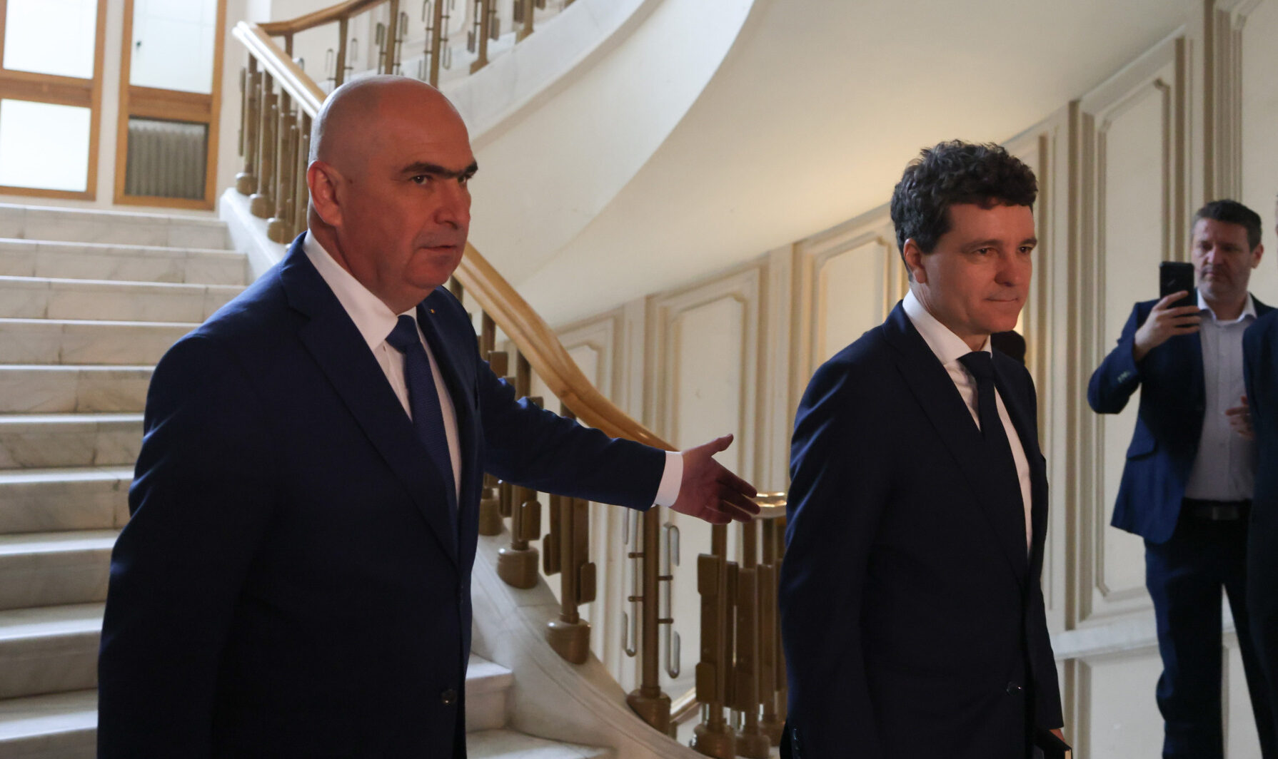 CSAT se reunește luni pe fondul tensiunilor dintre președintele Nicușor Dan și premierul Ilie Bolojan