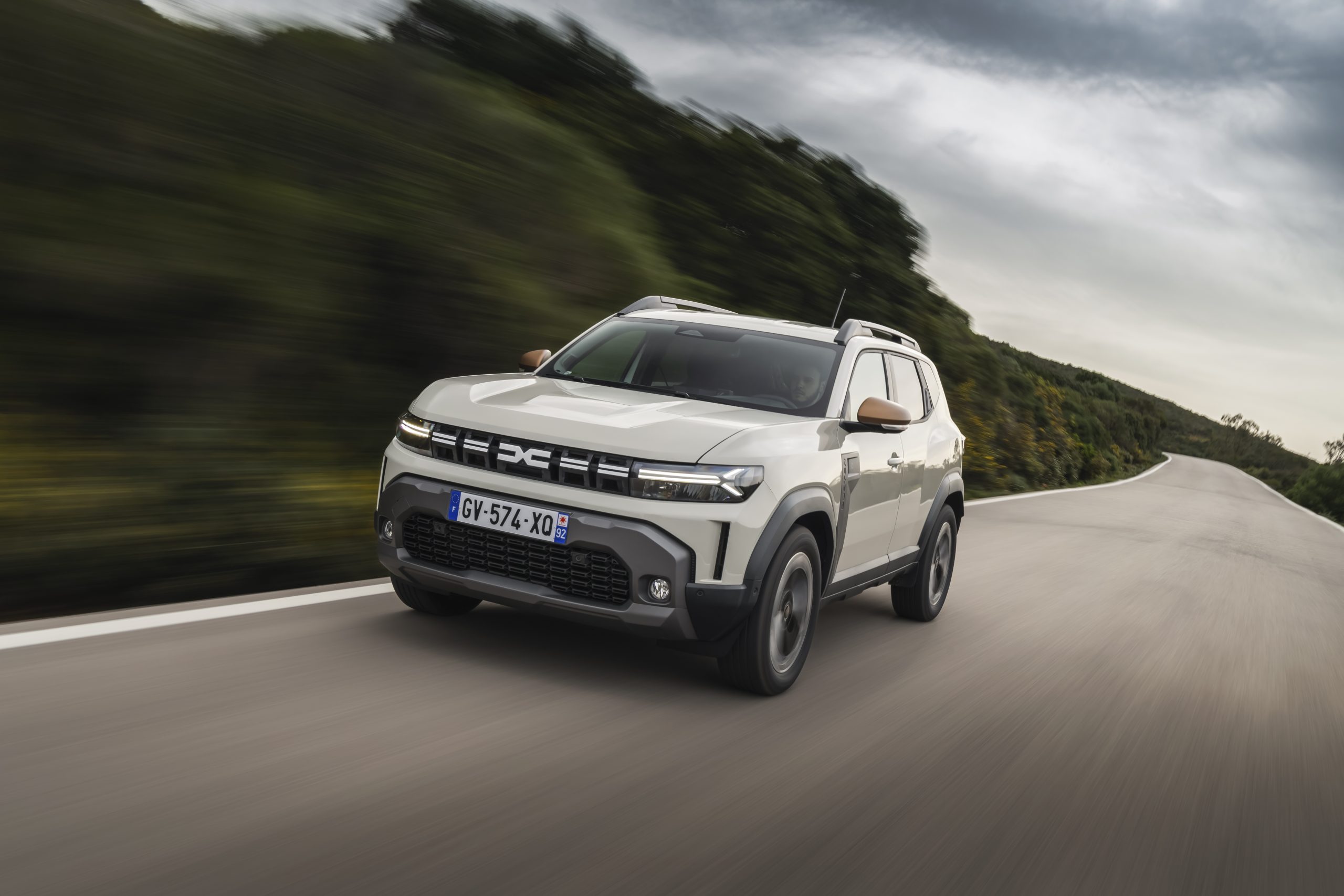 Dacia la depășiri pe DN: Ce motorizări oferă siguranță și unde apare compromisul