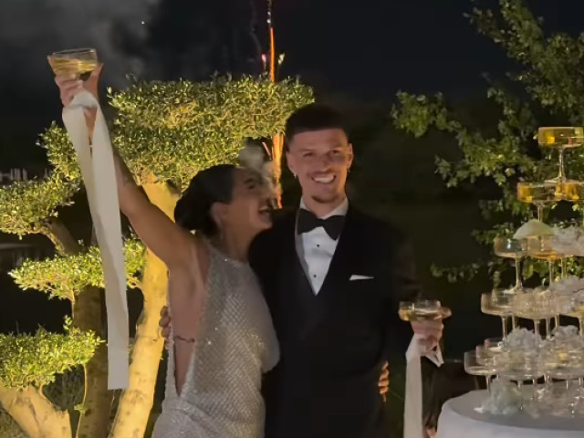 Dennis Man s-a căsătorit la Timișoara, cu Georgiana Lobonț și Tzancă Uraganul ca artiști