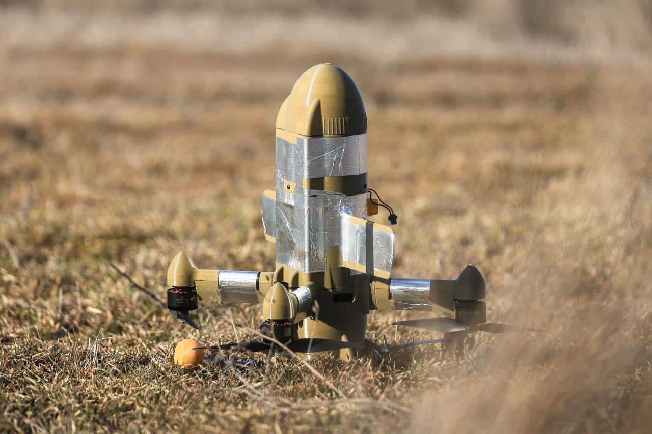 Dronele ucrainene de interceptare sunt acoperite cu bandă adezivă și folie pentru a fi mai vizibile pe radar