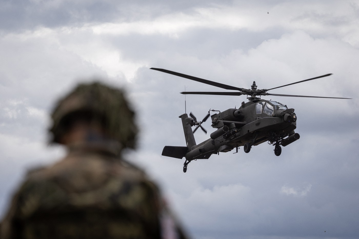 Elicopter de luptă Apache al armatei SUA, prăbușit în apropierea Strâmtorii Ormuz