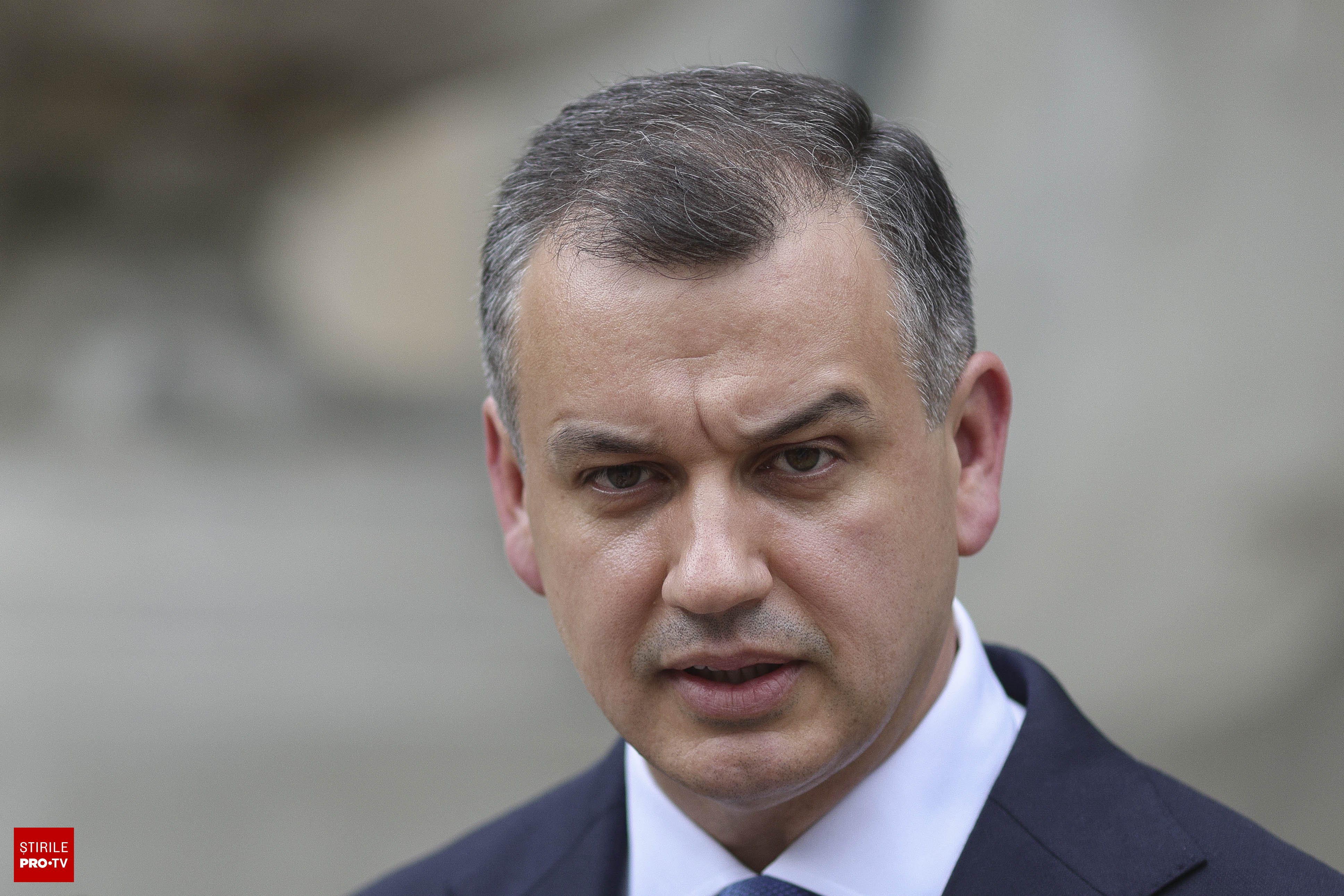 Eugen Tomac prezintă programul de guvernare în POLITICO: austeritatea continuă, fără noi impozite pe muncă