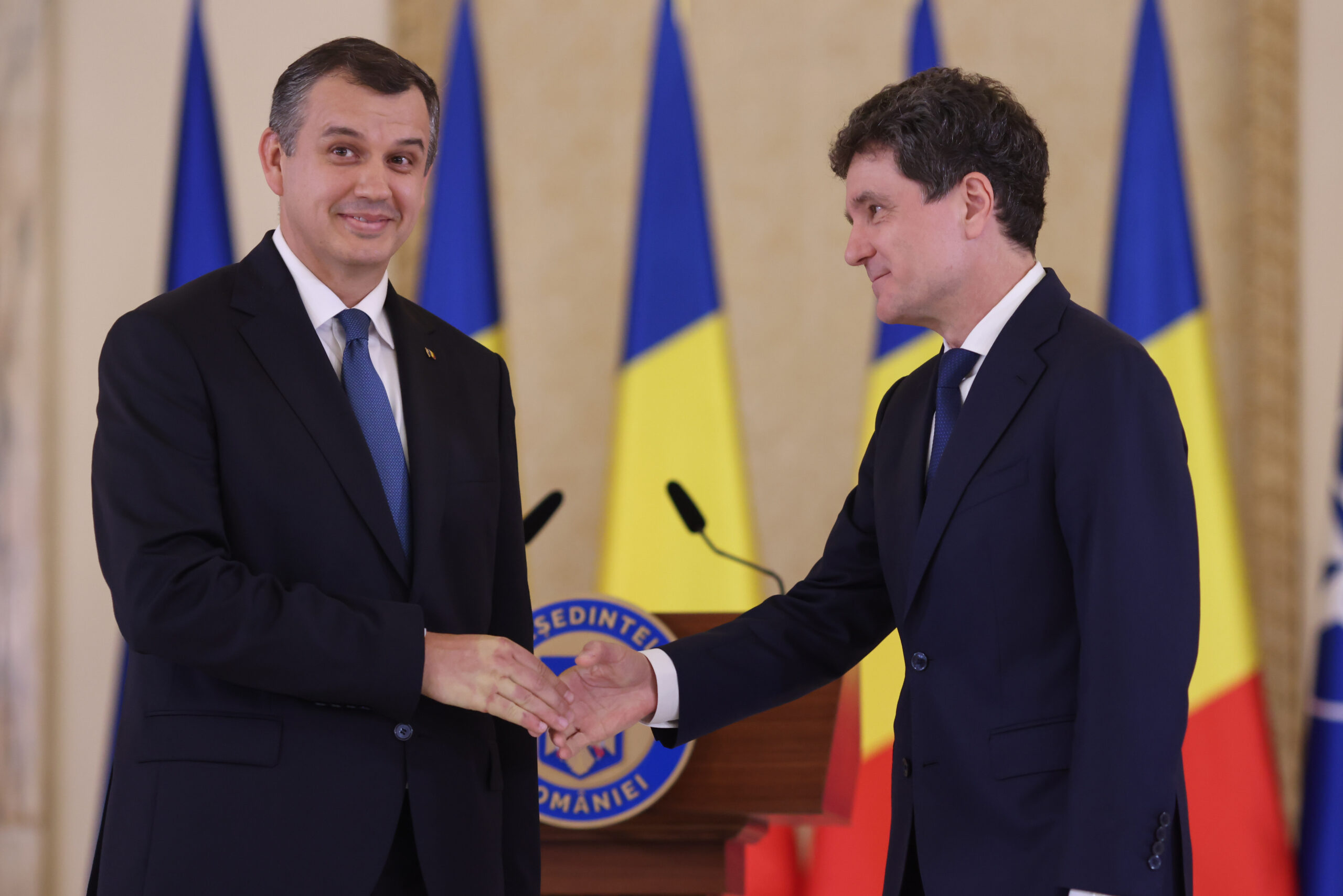 Eugen Tomac promite sprijin pentru antreprenori și continuarea austerității, într-un interviu pentru Politico