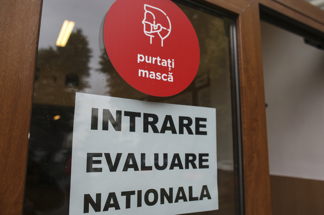 Evaluarea Națională 2026: Proba de Matematică, miercuri, în 2.956 de centre. Peste 4.500 de elevi au lipsit la Română