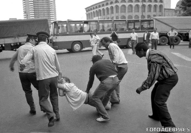 Expoziție cu documente declasificate despre Mineriada din 1990, la MAE