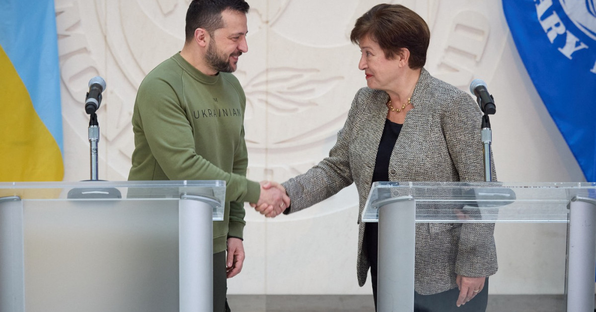 FMI aprobă eliberarea unei tranșe de aproape 700 de milioane de dolari pentru Ucraina