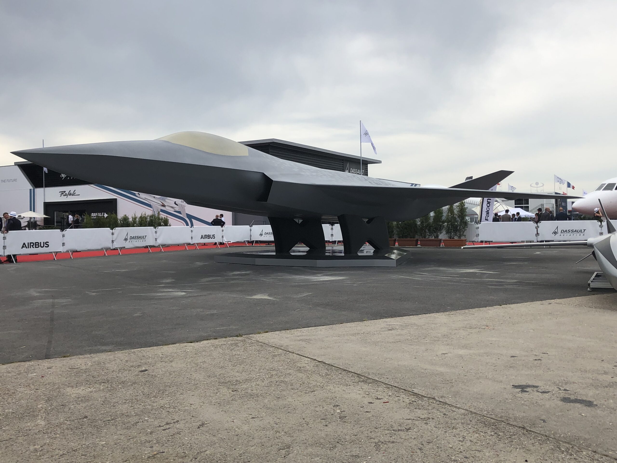 Franța și Germania abandonează programul comun de avion de luptă FCAS, un eșec major pentru apărarea europeană