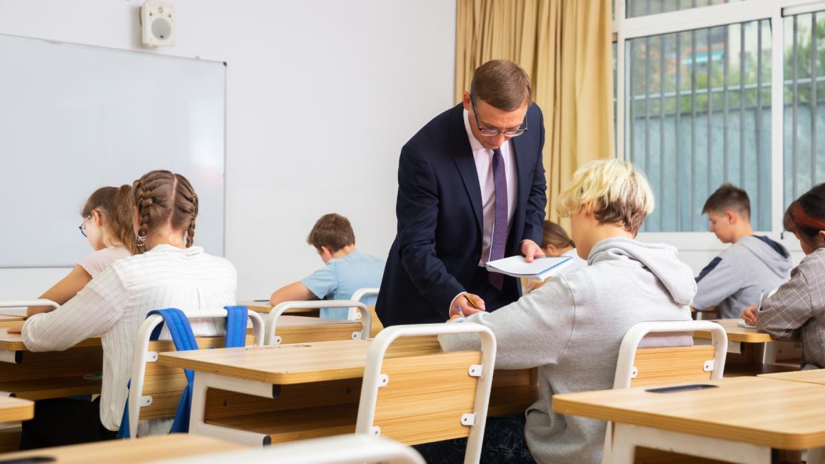 Indemnizațiile profesorilor la Bacalaureat și Evaluarea Națională 2026 rămân la nivelul din 2024