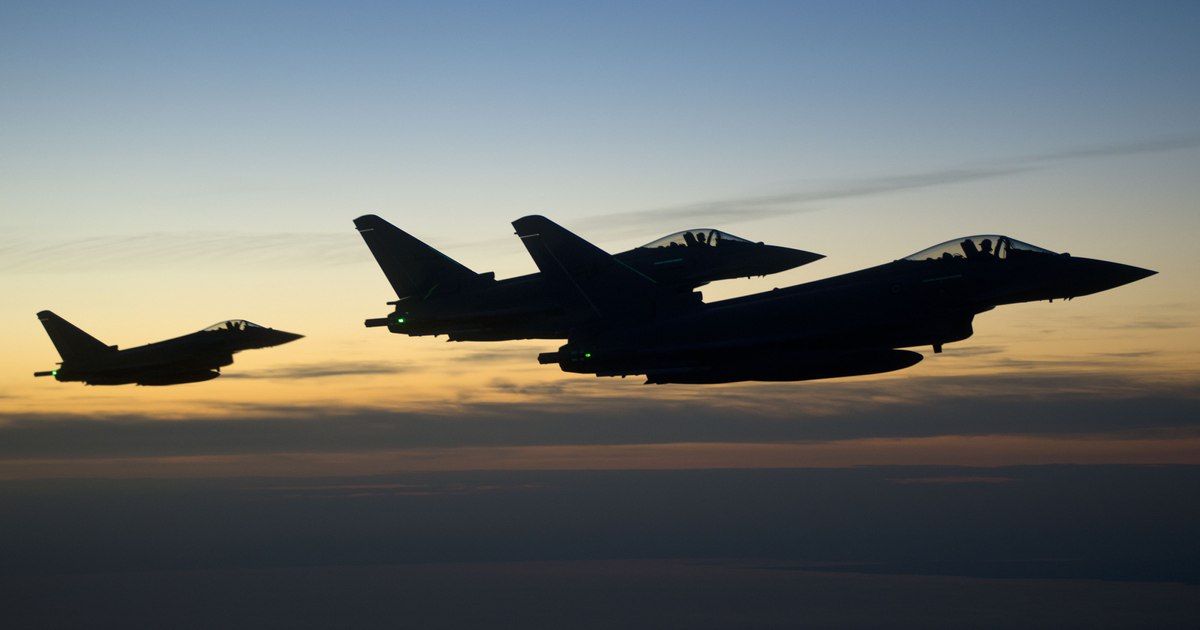 Italia trimite patru Eurofighter Typhoon în România pentru misiuni NATO de poliție aeriană