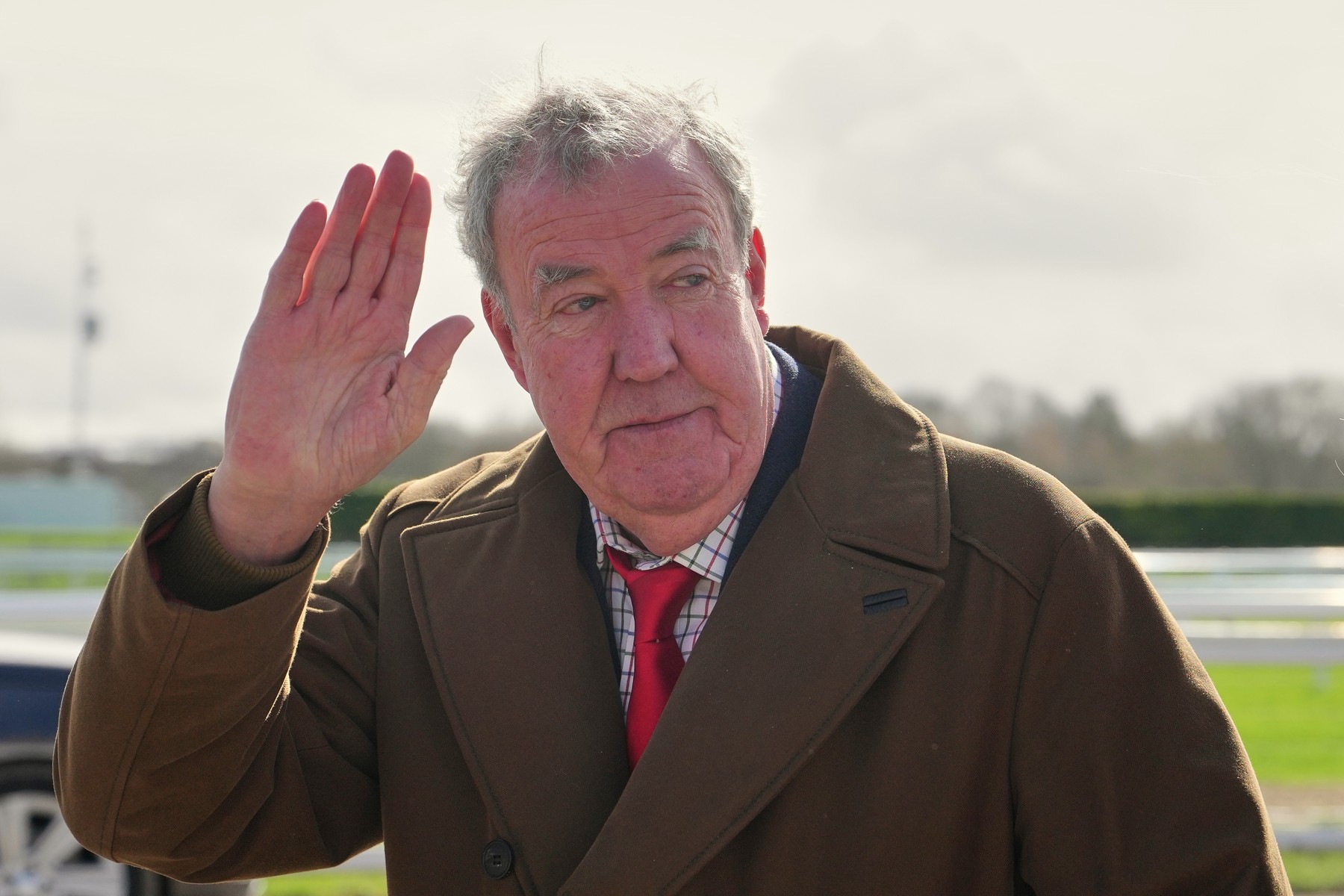 Jeremy Clarkson anunță că este în remisie după un cancer de prostată „agresiv” și îndeamnă bărbații să se testeze