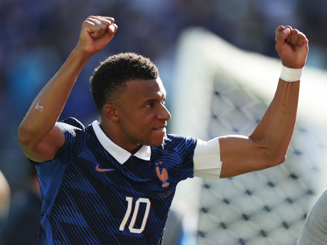Kylian Mbappe îl depășește pe Pele la contribuții la Cupa Mondială, după Franța - Norvegia 4-1