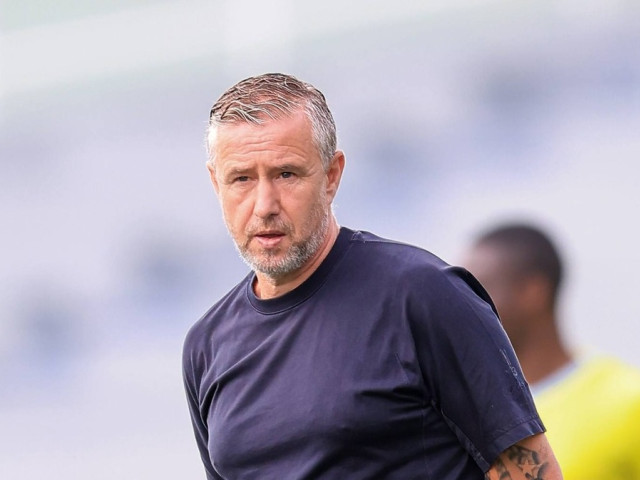 Laurențiu Reghecampf semnează prelungirea contractului cu Al-Hilal Omdurman