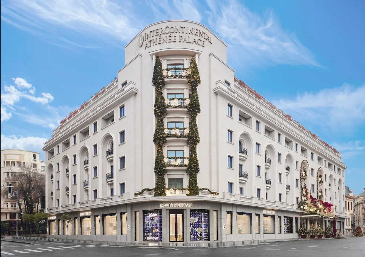 Louis Vuitton a avut cel mai bun an din istorie în România în 2025, cu afaceri de 139 mil. lei