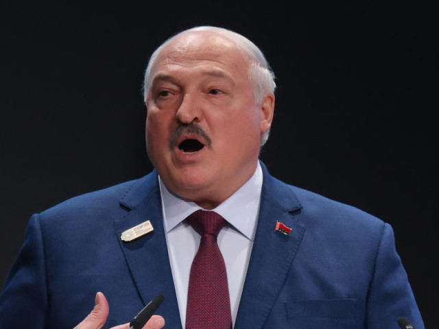 Lukașenko: Sportul din Belarus se prăbușește; Craiova joacă cu Vitebsk în preliminariile Champions League
