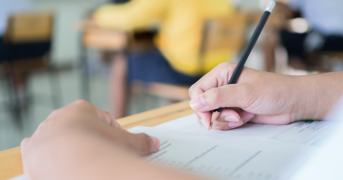 Ministerul Educației a publicat baremul oficial la limba română pentru Bacalaureat 2026