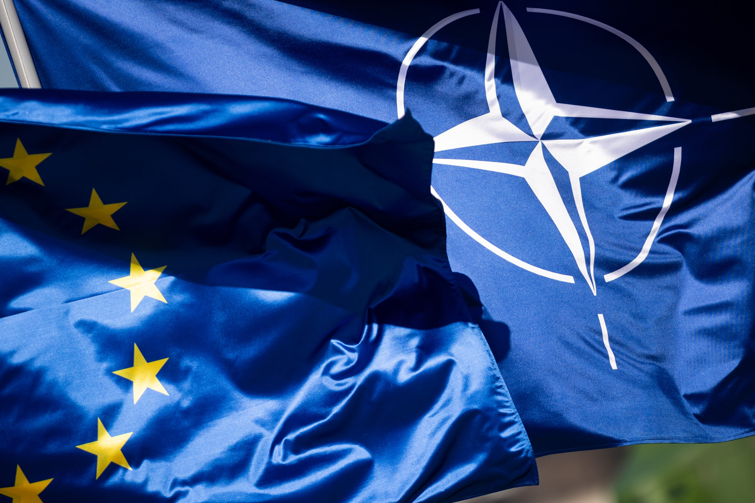 NATO va acorda comandantului suprem mai multă libertate pentru doborârea dronelor, până la summitul din iulie