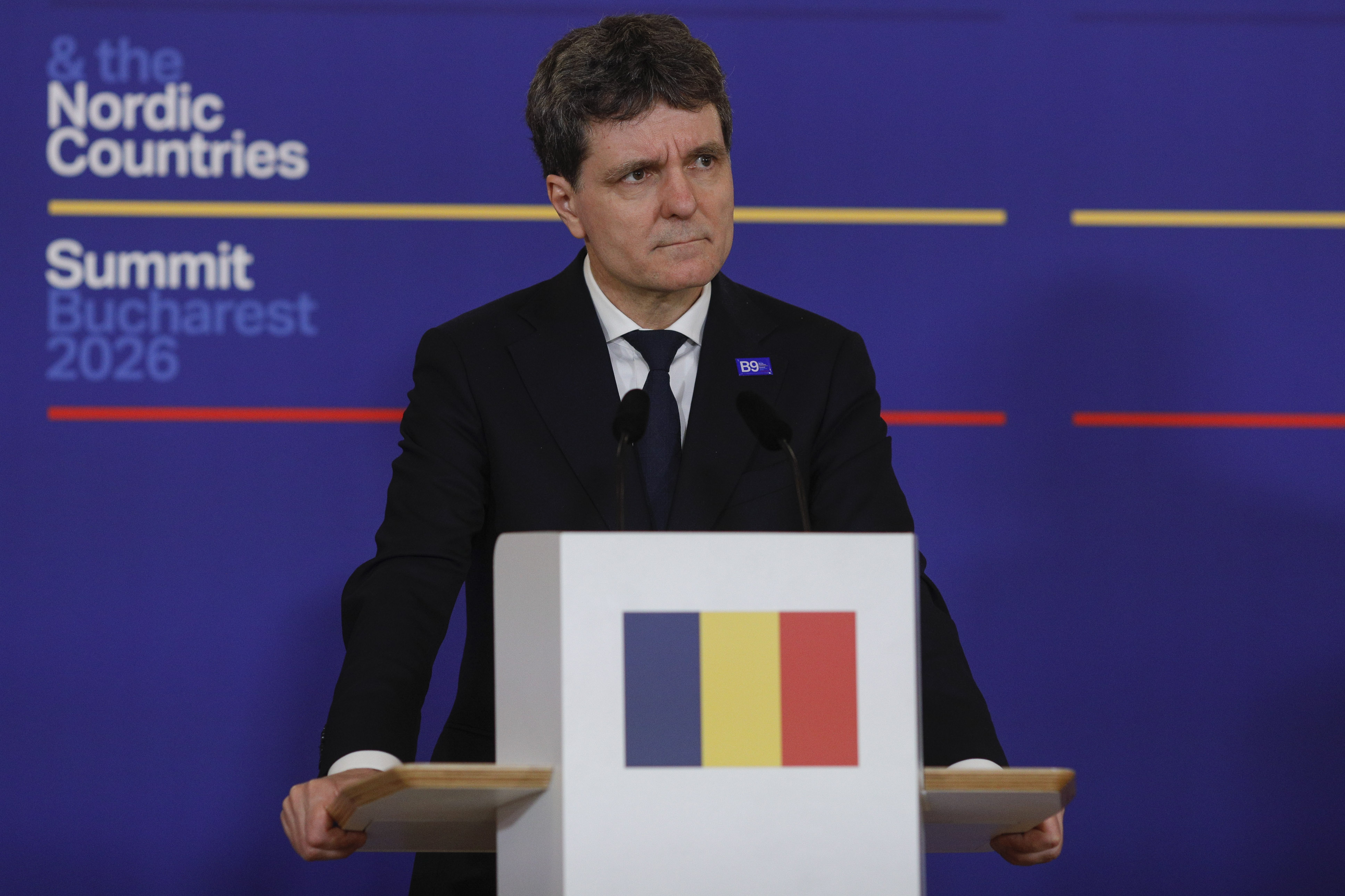 Nicușor Dan, în vizită în Polonia la Summitul Flancului Estic; partidele, presate să cadă de acord pe un guvern minoritar