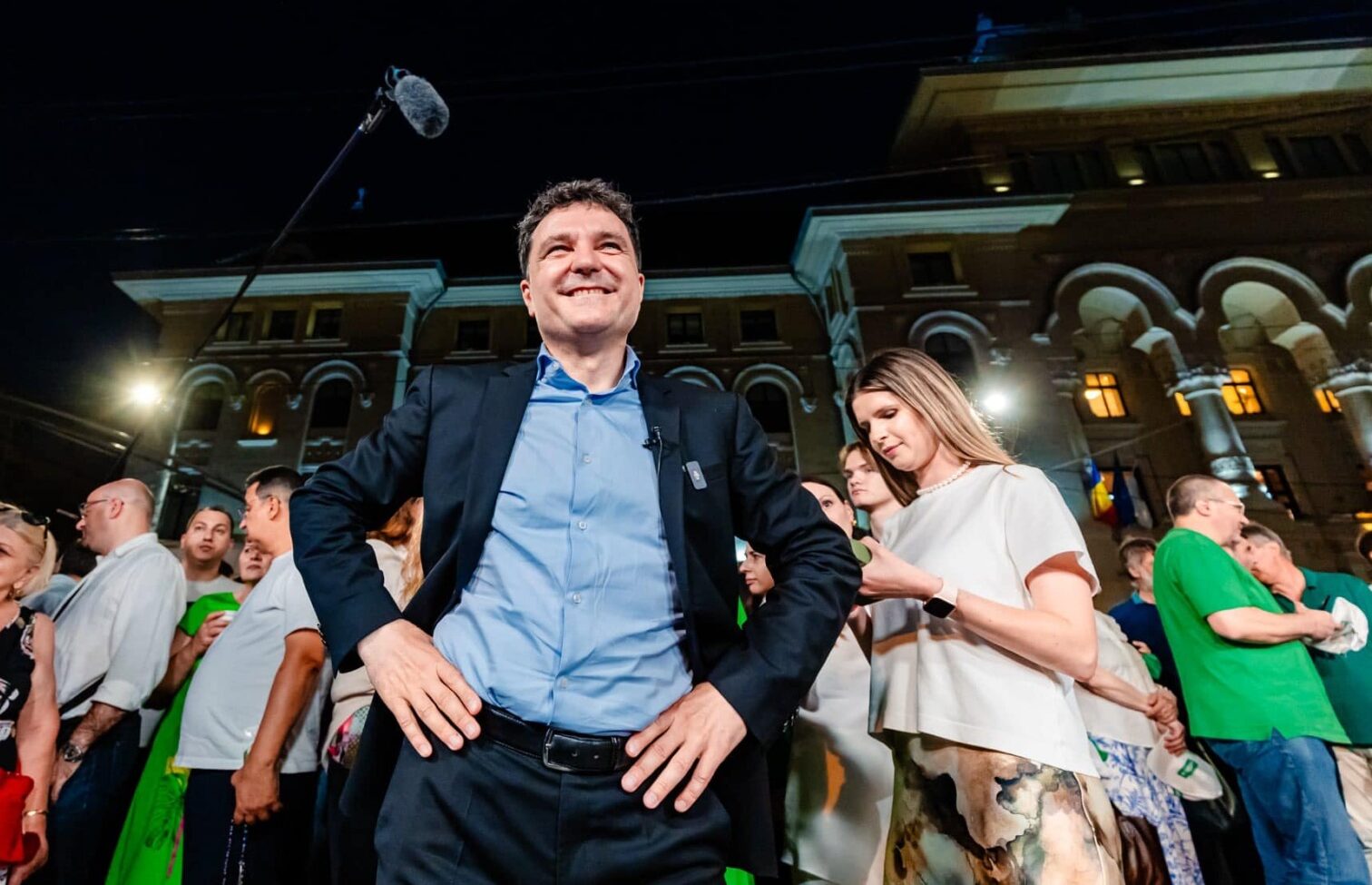 Nicușor Dan, suspectat de AEP că a folosit donații de campanie pentru a-și plăti sora cu 28.000 de euro. Parchetul, sesizat acum un an