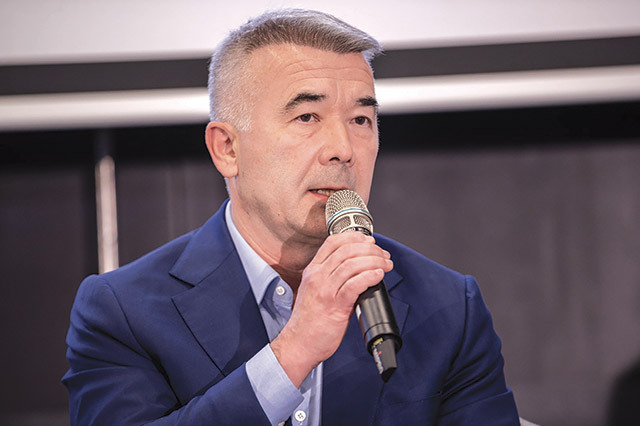 Nimet Târgoviște: 50-60% din cilindrii hidraulici din Europa folosesc tije produse la Târgoviște