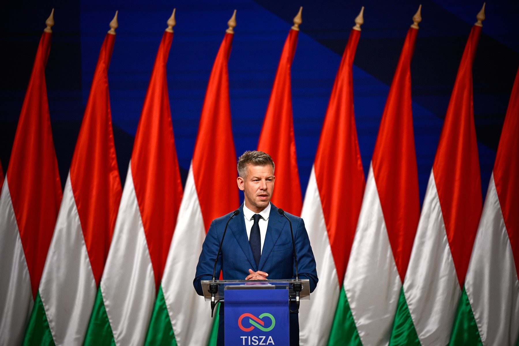 Noul premier ungar Pétter Magyar demite șefii serviciilor secrete