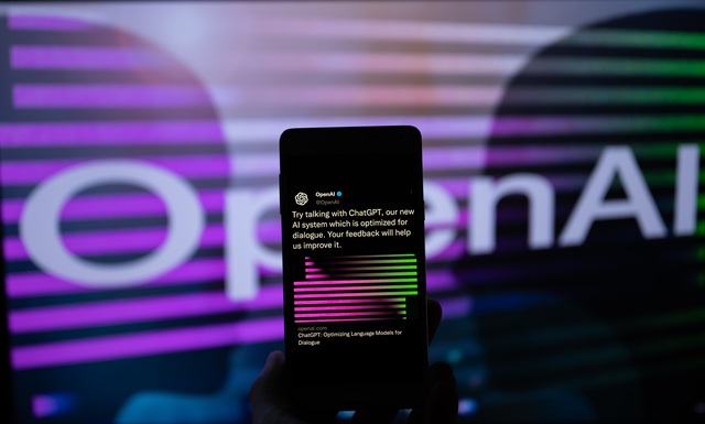 OpenAI amână lansarea GPT-5.6 la cererea guvernului SUA pentru evaluare de securitate