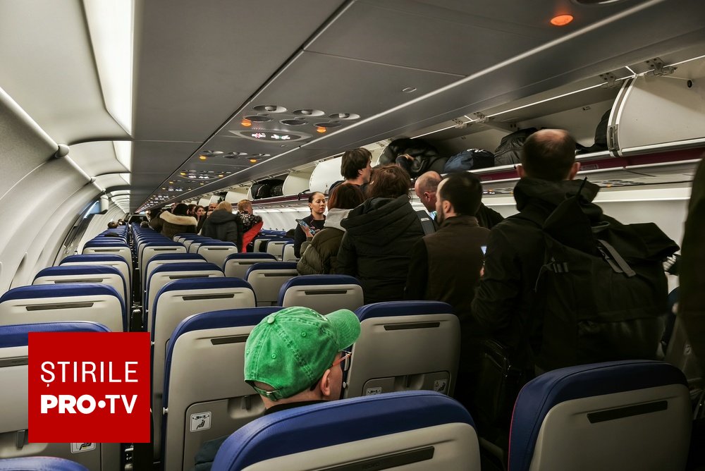 Pasager agresiv pe un zbor Jet2 a murit după ce a fost imobilizat de călători și echipaj. Două anchete, deschise