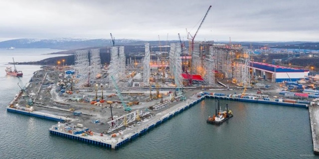 Petrolier GNL sub pavilion rusesc începe operațiunile la Arctic LNG 2, vizat de sancțiuni americane