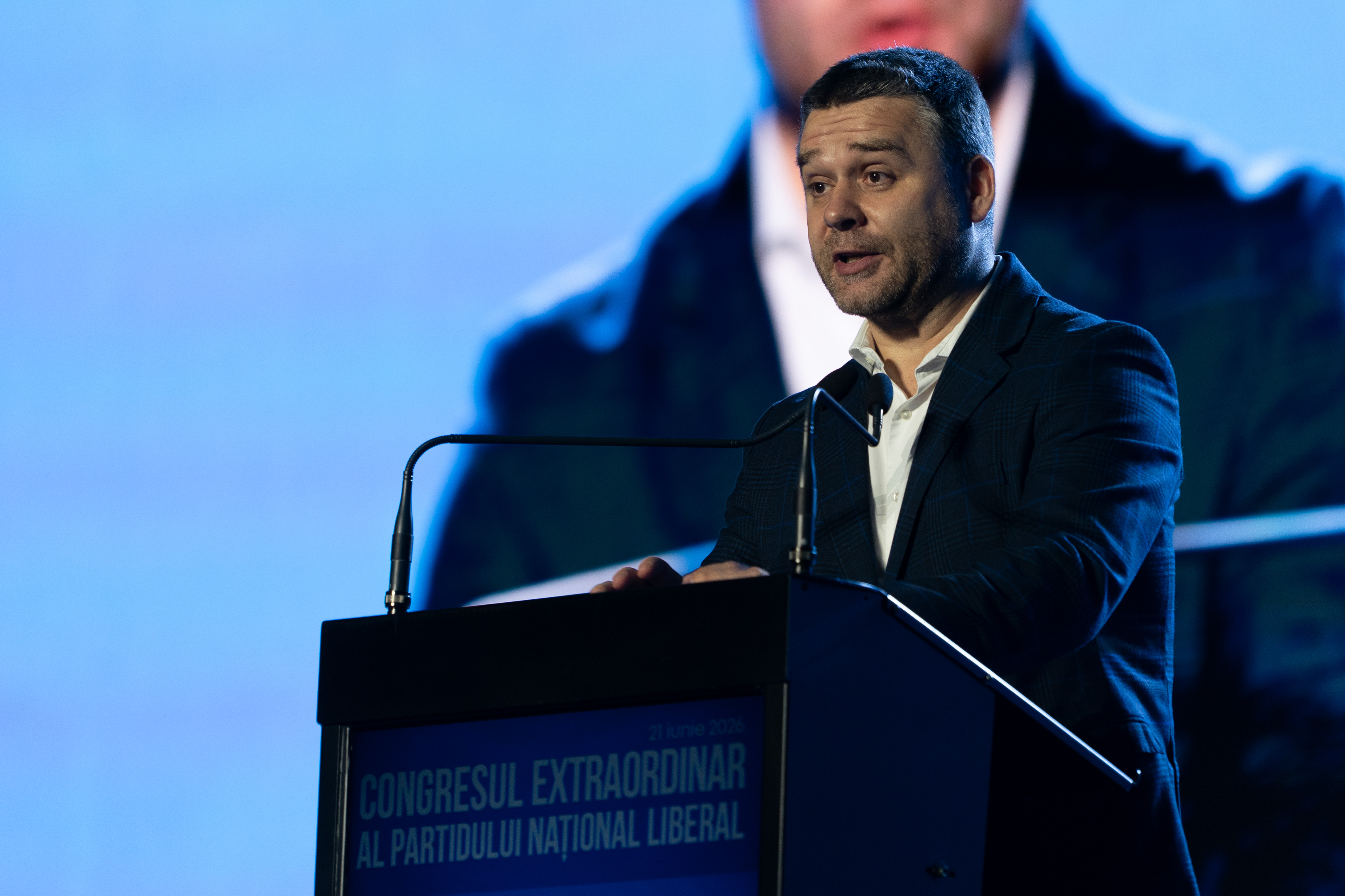 PNL îl susține pe Ciprian Ciucu după urmărirea penală, în ciuda criticilor la adresa PSD pentru aceeași practică