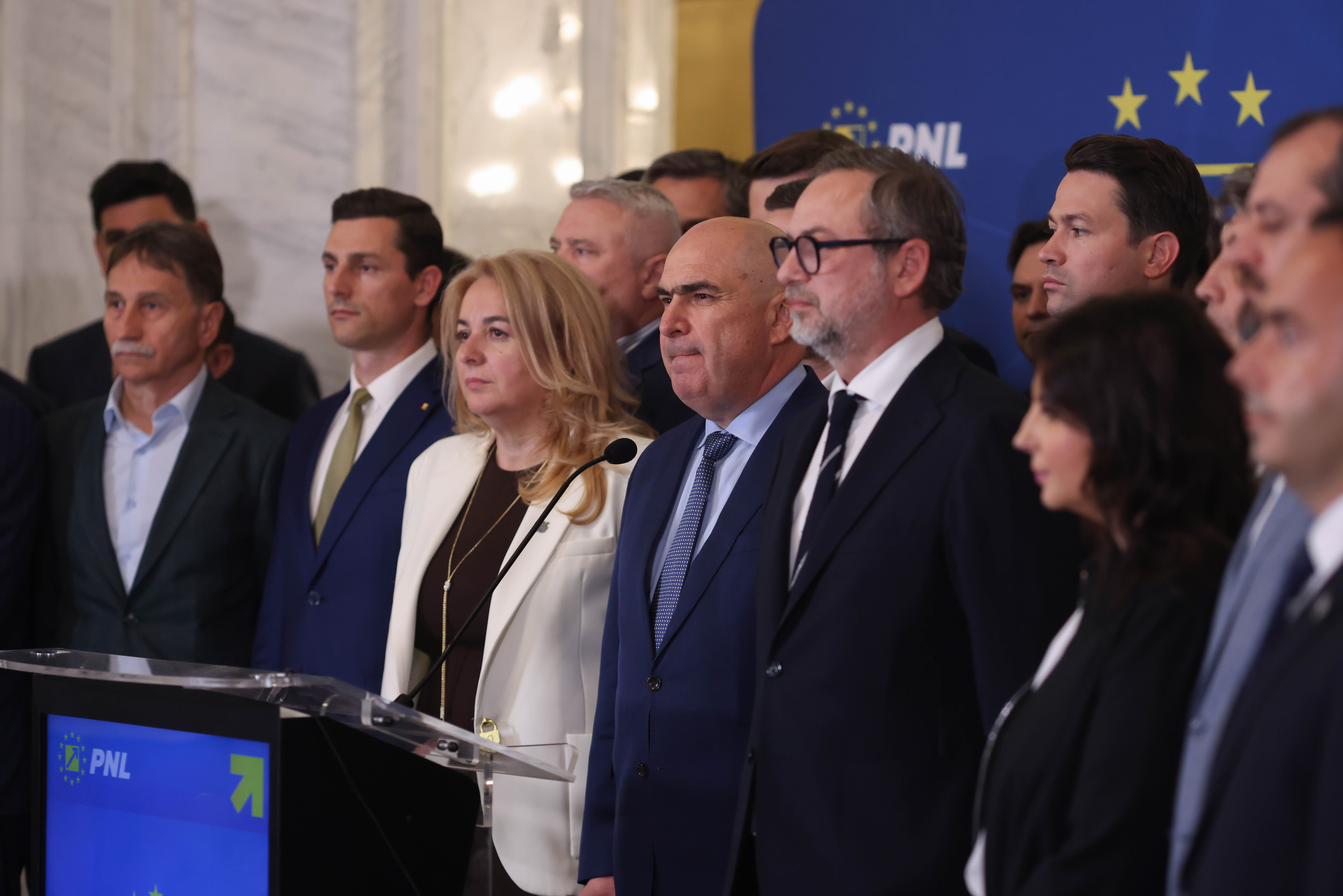PNL respinge propriul premier desemnat: Adrian Veștea refuză să se retragă după ședința tensionată