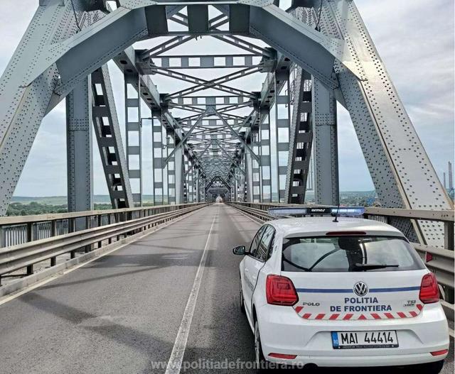 Podul Giurgiu-Ruse, gratuit sâmbătă de „Ziua Podului” pentru autoturisme