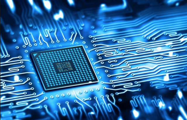 Posibil parteneriat Apple–Intel: cipuri abia după 2028, spun analiștii