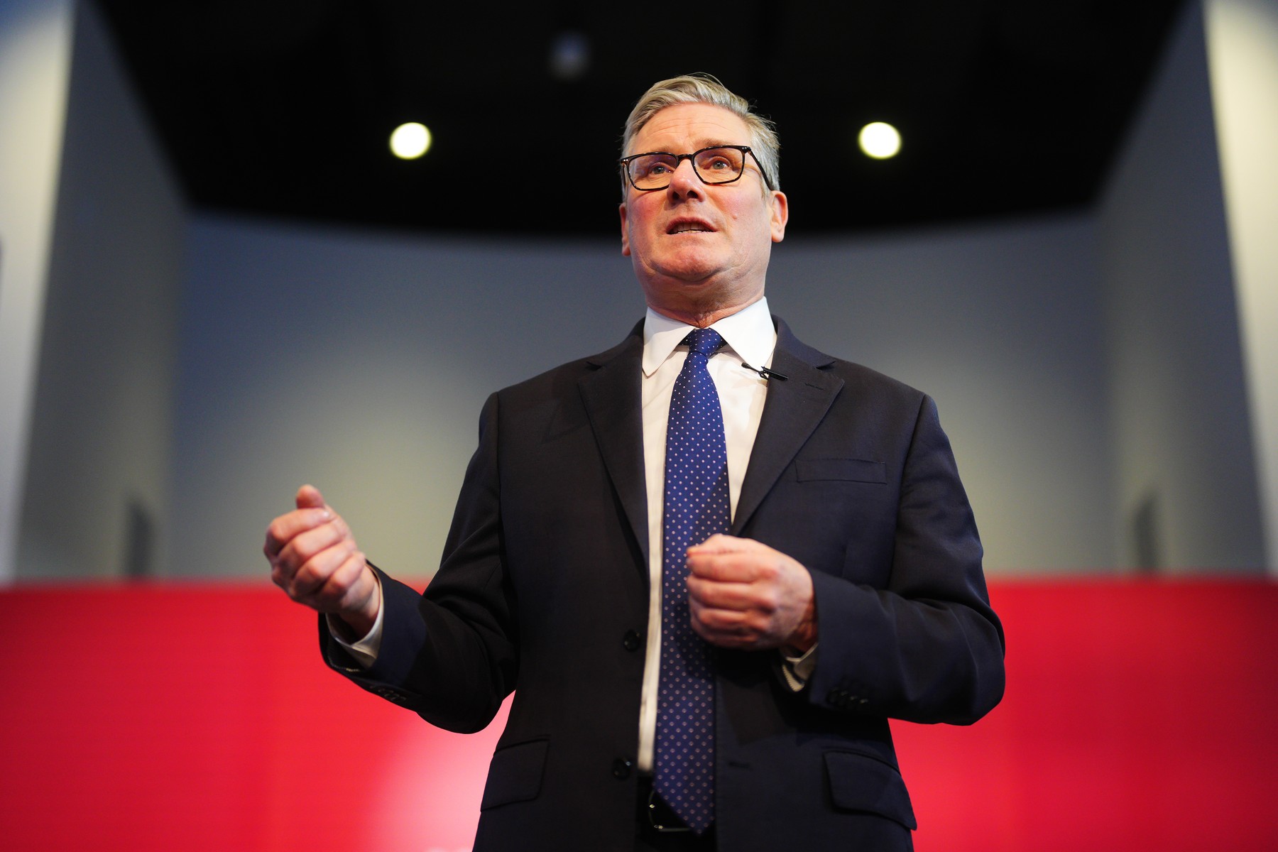 Premierul britanic Keir Starmer demisionează, Andy Burnham favorit să preia conducerea guvernului
