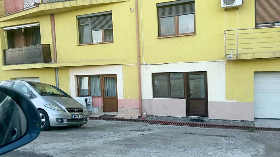 Primăria Oradea dă în judecată proprietarii a 10 apartamente transformate ilegal din parcări